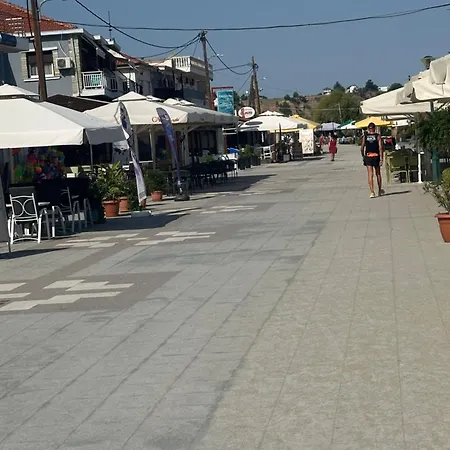 アパート Thea Thermaikou