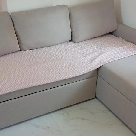 Thea Thermaikou Agía Triás